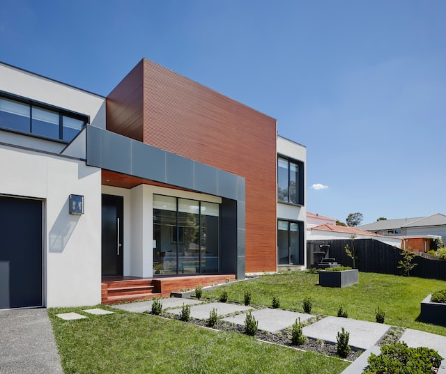 Maison avec toit terrasse : un aménagement moderne et pratique